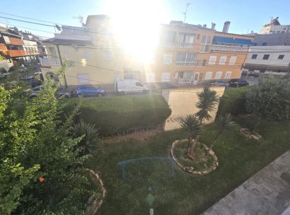 Apartamento · Reventa - Torrevieja · Habaneras · Alicante · España