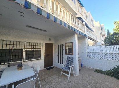 Apartamento · Reventa - Torrevieja · Habaneras · Alicante · España