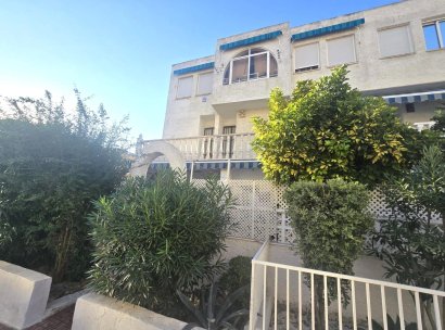 Apartamento · Reventa - Torrevieja · Habaneras · Alicante · España