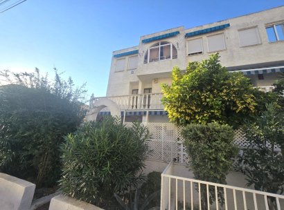 Apartamento · Reventa - Torrevieja · Habaneras · Alicante · España