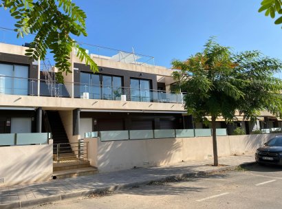 Haus · Wiederverkauf - Pilar de la Horadada · Mil Palmeras · Alicante · Spanien