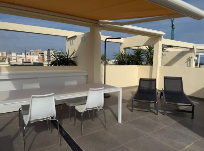 Haus · Wiederverkauf - Pilar de la Horadada · Mil Palmeras · Alicante · Spanien