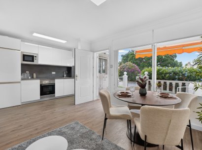 Wohnung · Wiederverkauf - Orihuela Costa · Villamartín · Alicante · Spanien