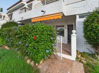 Wohnung · Wiederverkauf - Orihuela Costa · Villamartín · Alicante · Spanien