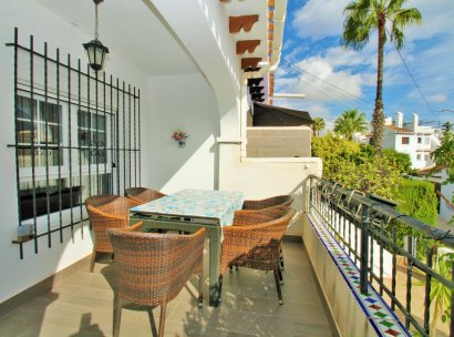 Casa · Reventa - Orihuela Costa · Villamartín · Alicante · España