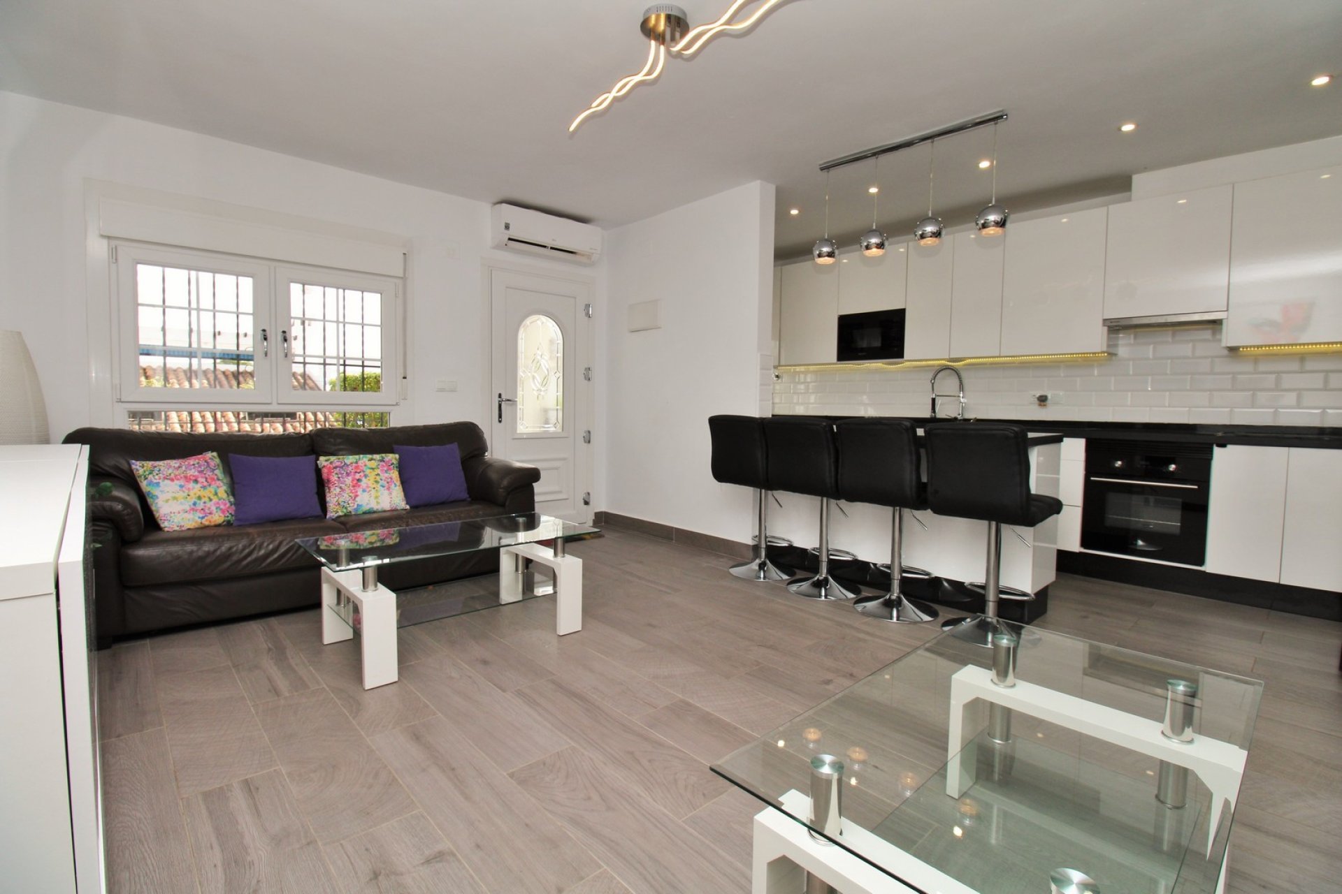 Reventa - Casa - Orihuela Costa