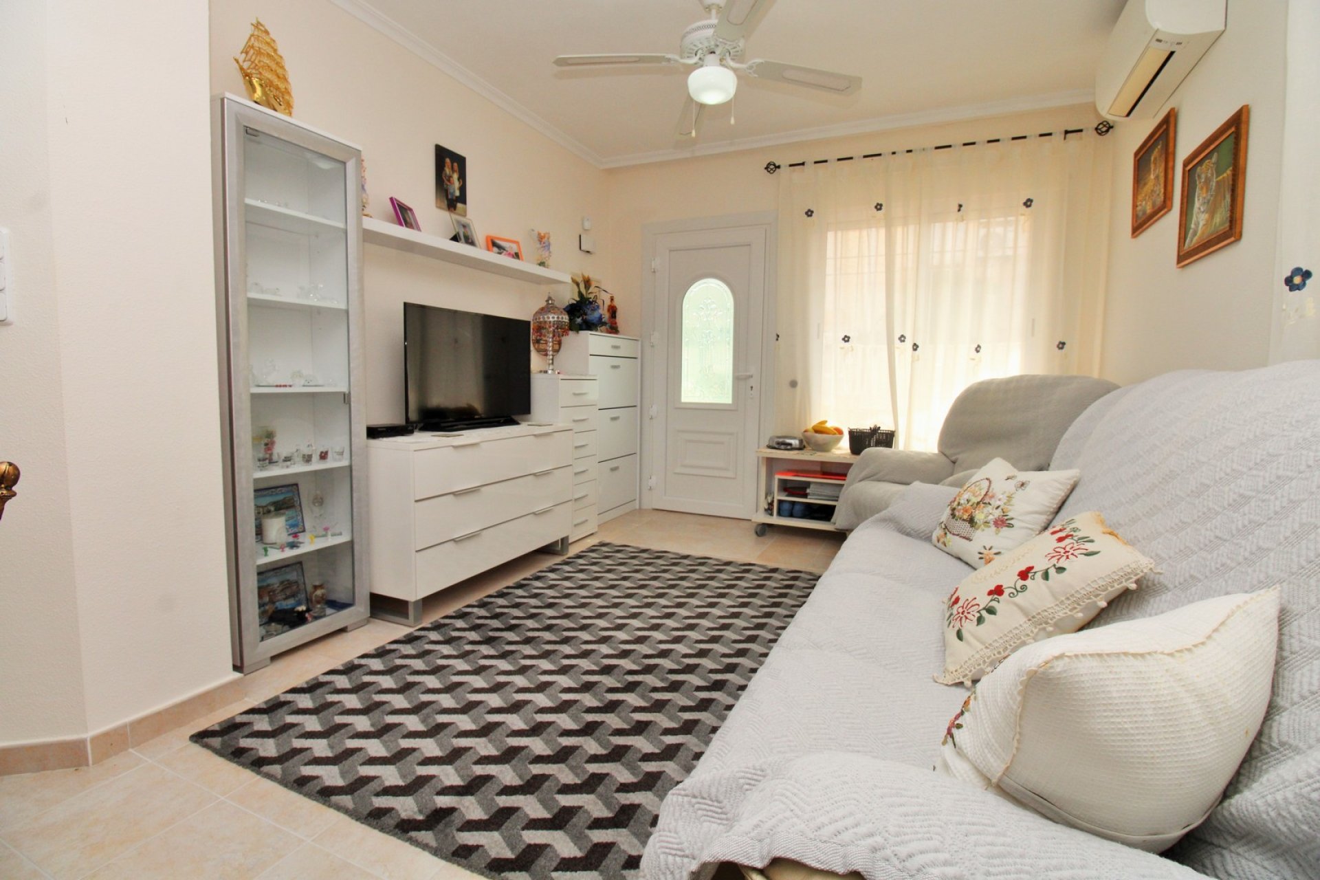 Reventa - Casa - Orihuela Costa