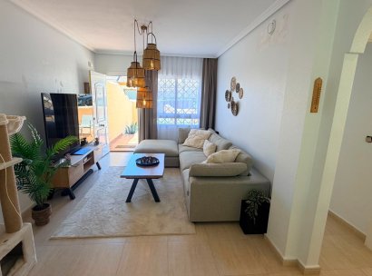 Casa · Reventa - Los Montesinos · Urbanización Montesol · Alicante · España