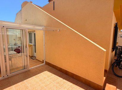 Casa · Reventa - Los Montesinos · Urbanización Montesol · Alicante · España