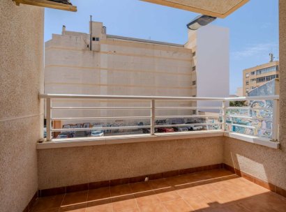 Apartamento · Reventa - Torrevieja · Centro · Alicante · España