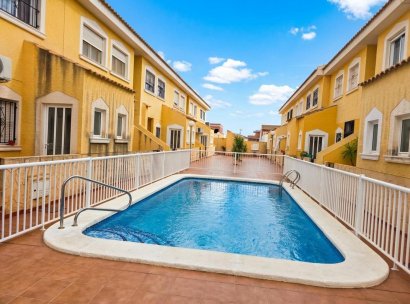 Apartamento · Reventa - Formentera del Segura · Alicante · España