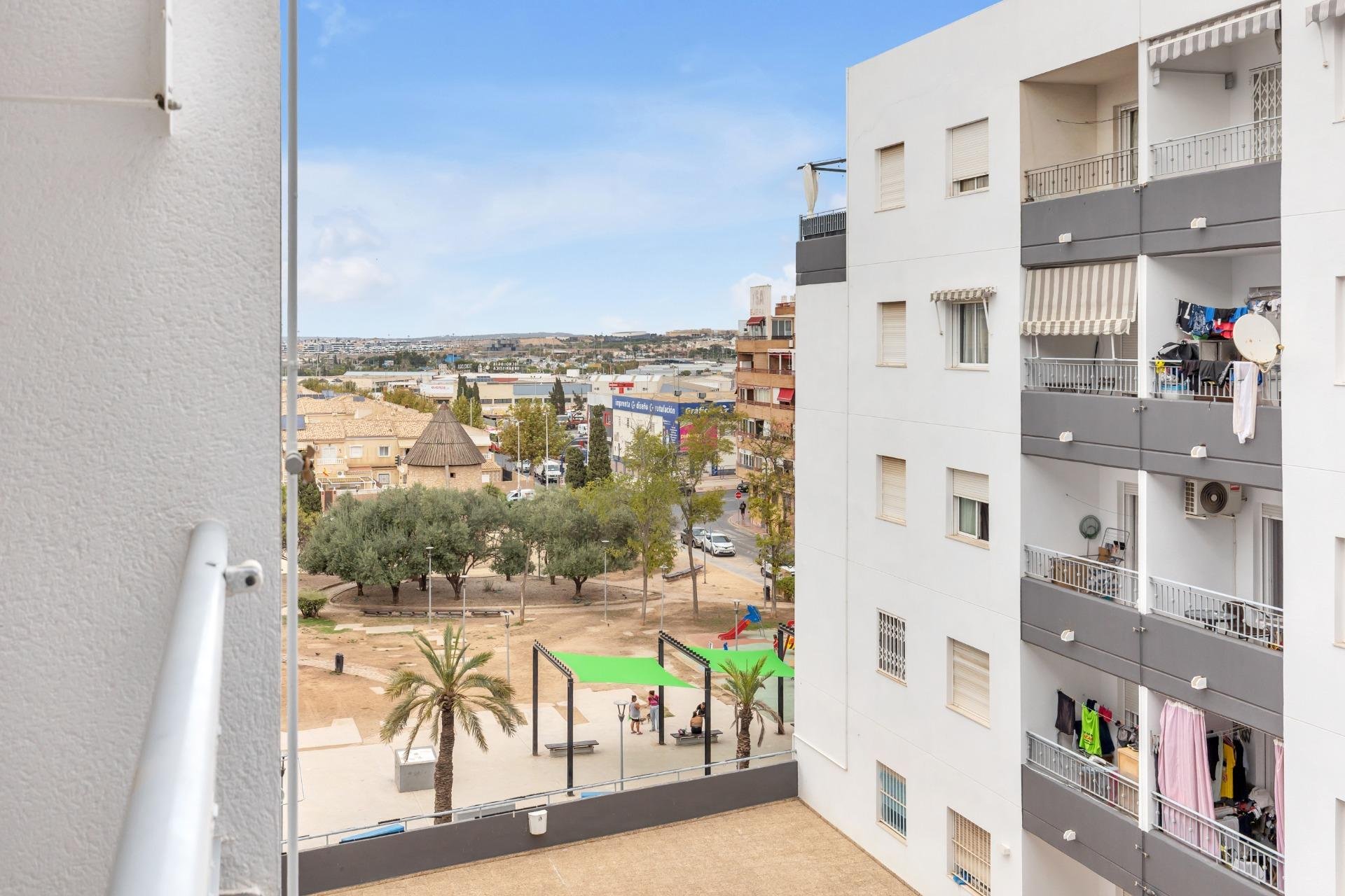 Resale - Apartment - Torrevieja