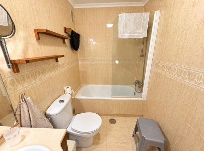 Appartement · Herverkoop - Orihuela Costa · Punta Prima · Alicante · Spanje