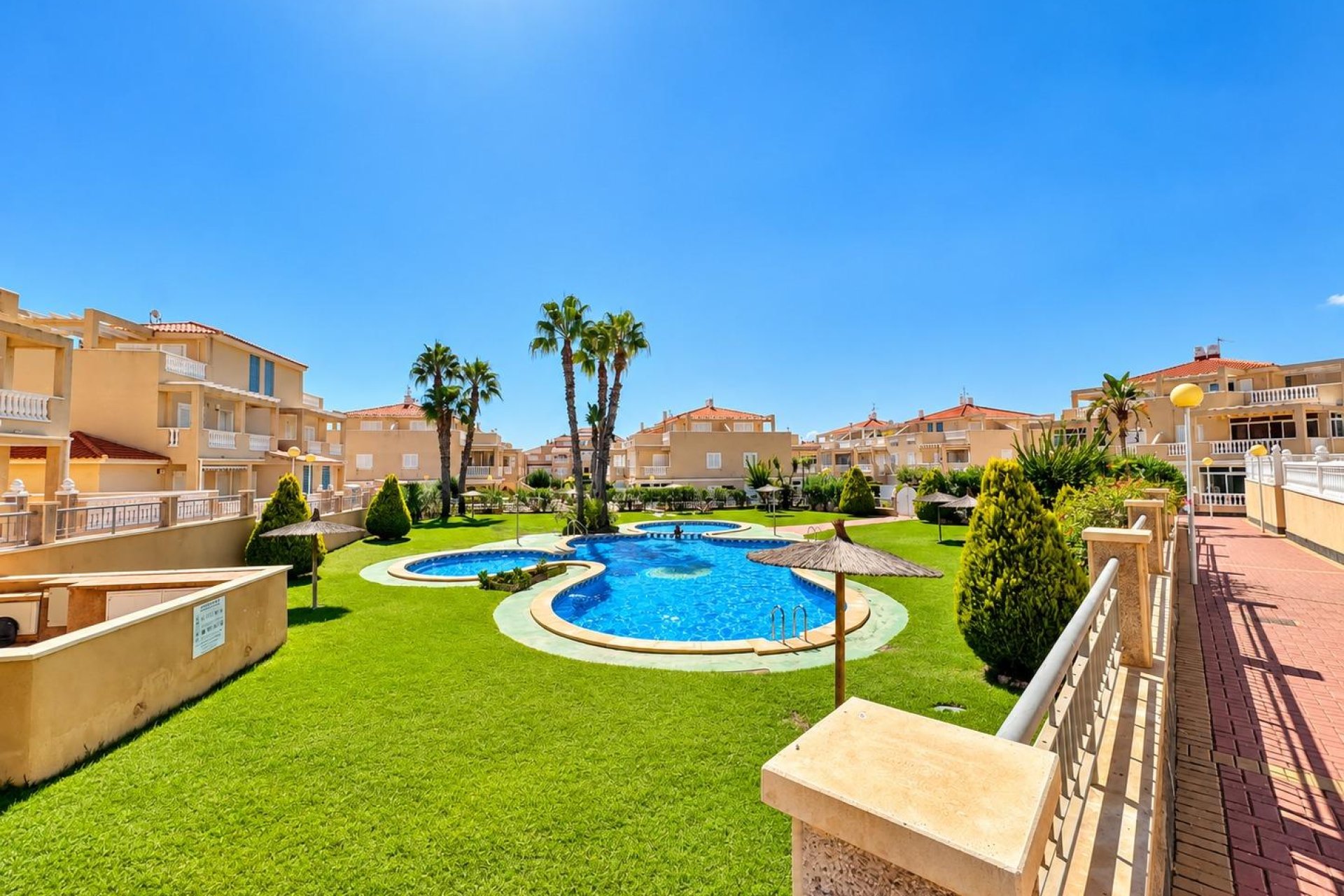 Återförsäljning - Lägenhet - Orihuela Costa