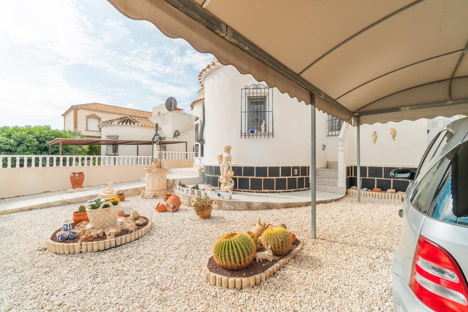 Resale - House - Orihuela Costa