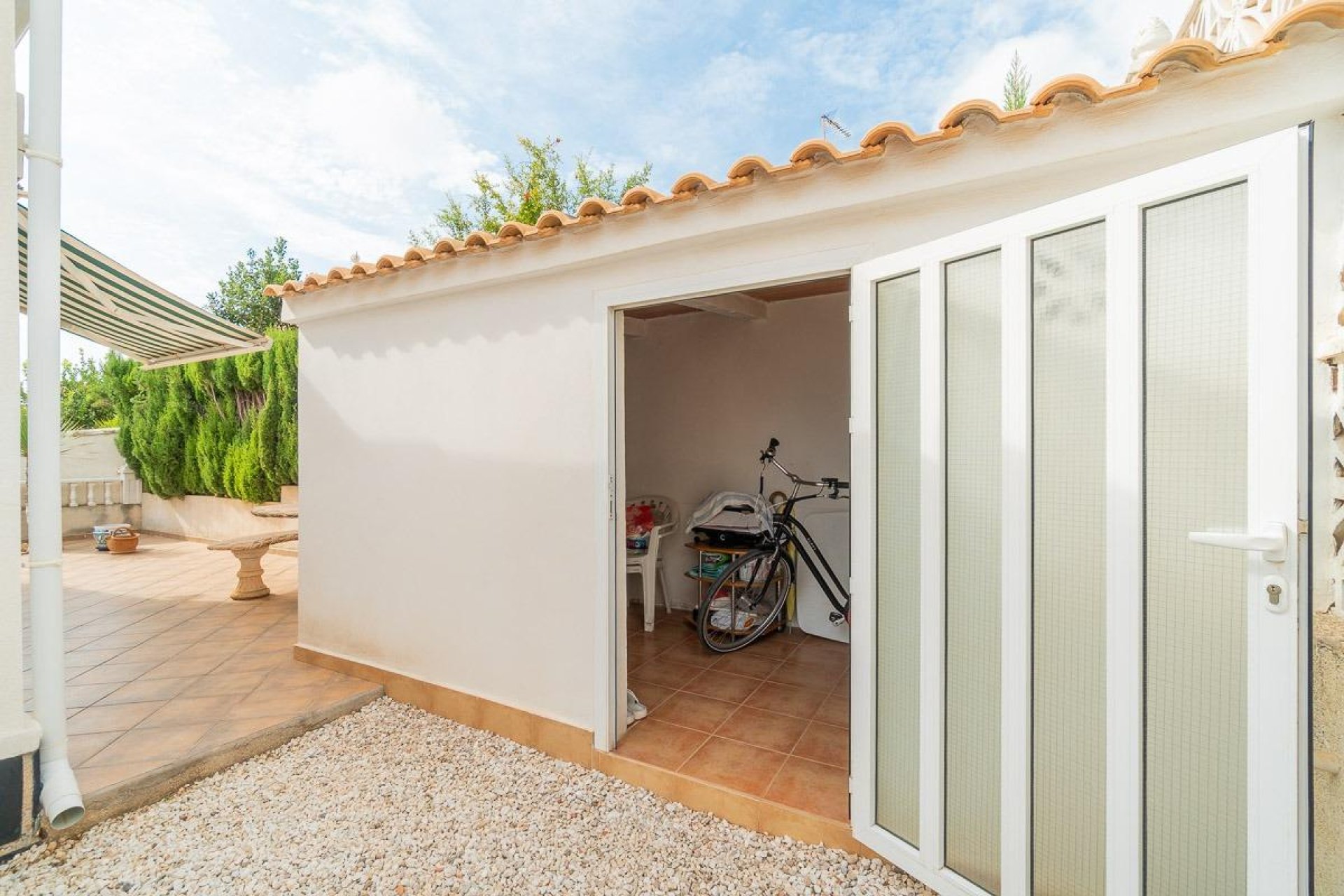 Resale - House - Orihuela Costa