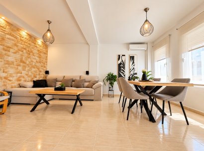 Haus · Wiederverkauf - Daya Nueva · Alicante · Spanien