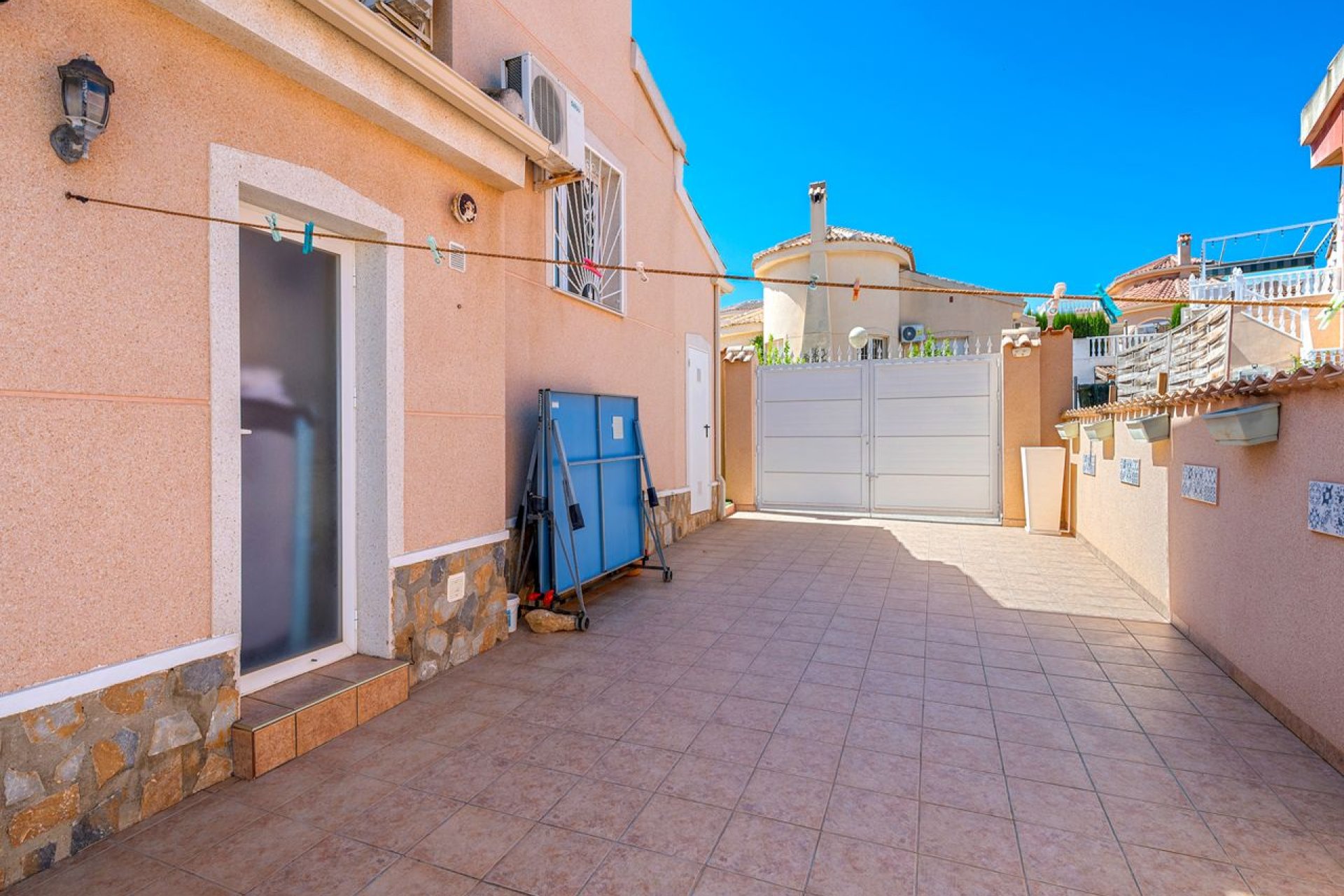 Resale - House - Rojales