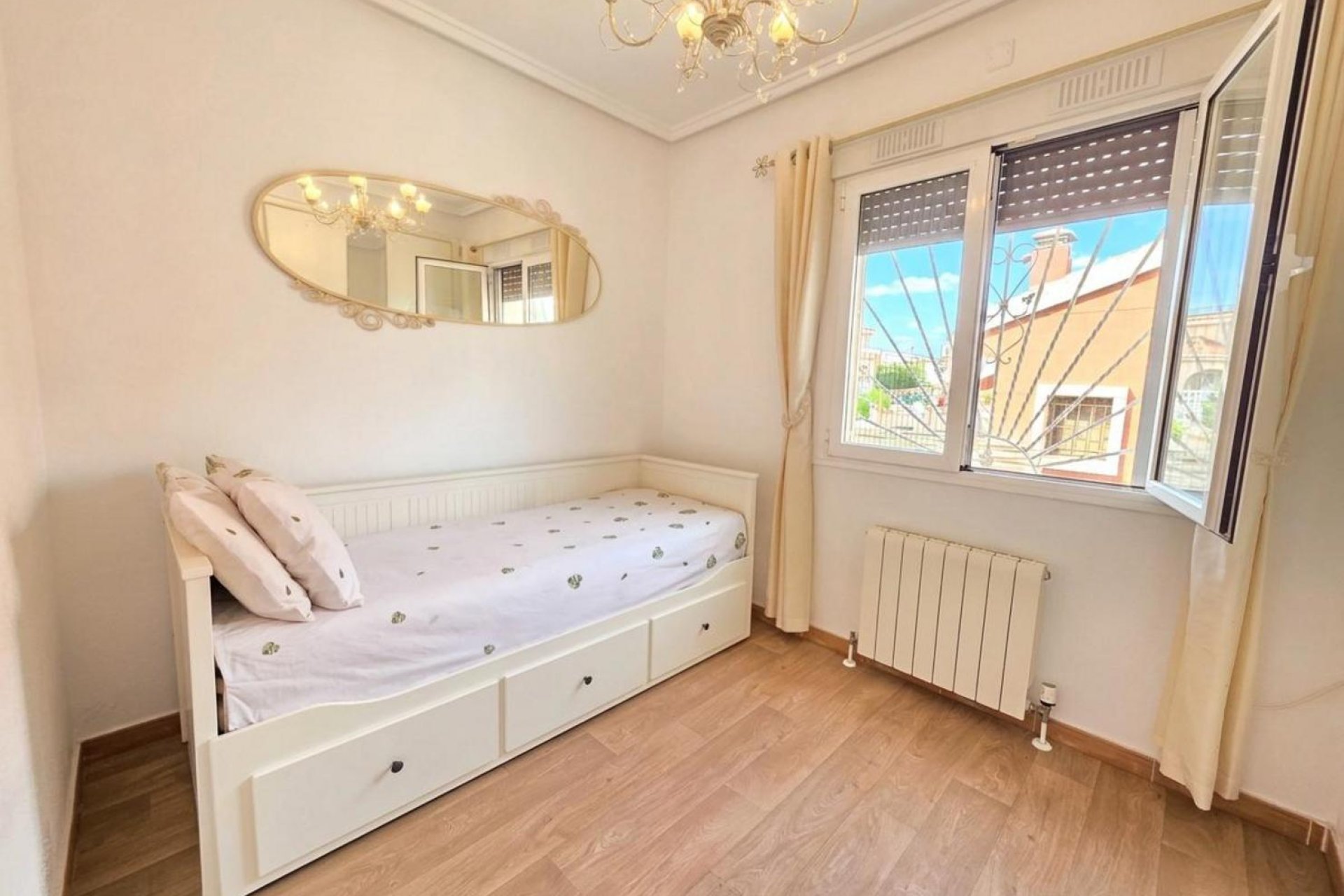 Resale - House - Rojales