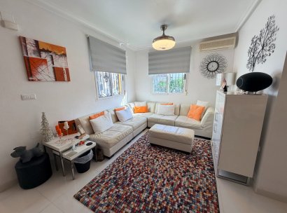 Woning · Herverkoop - Orihuela · Entre Naranjos Vistabella · Alicante · Spanje