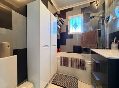 Woning · Herverkoop - Orihuela · Entre Naranjos Vistabella · Alicante · Spanje