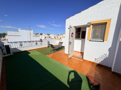 Woning · Herverkoop - Orihuela · Entre Naranjos Vistabella · Alicante · Spanje