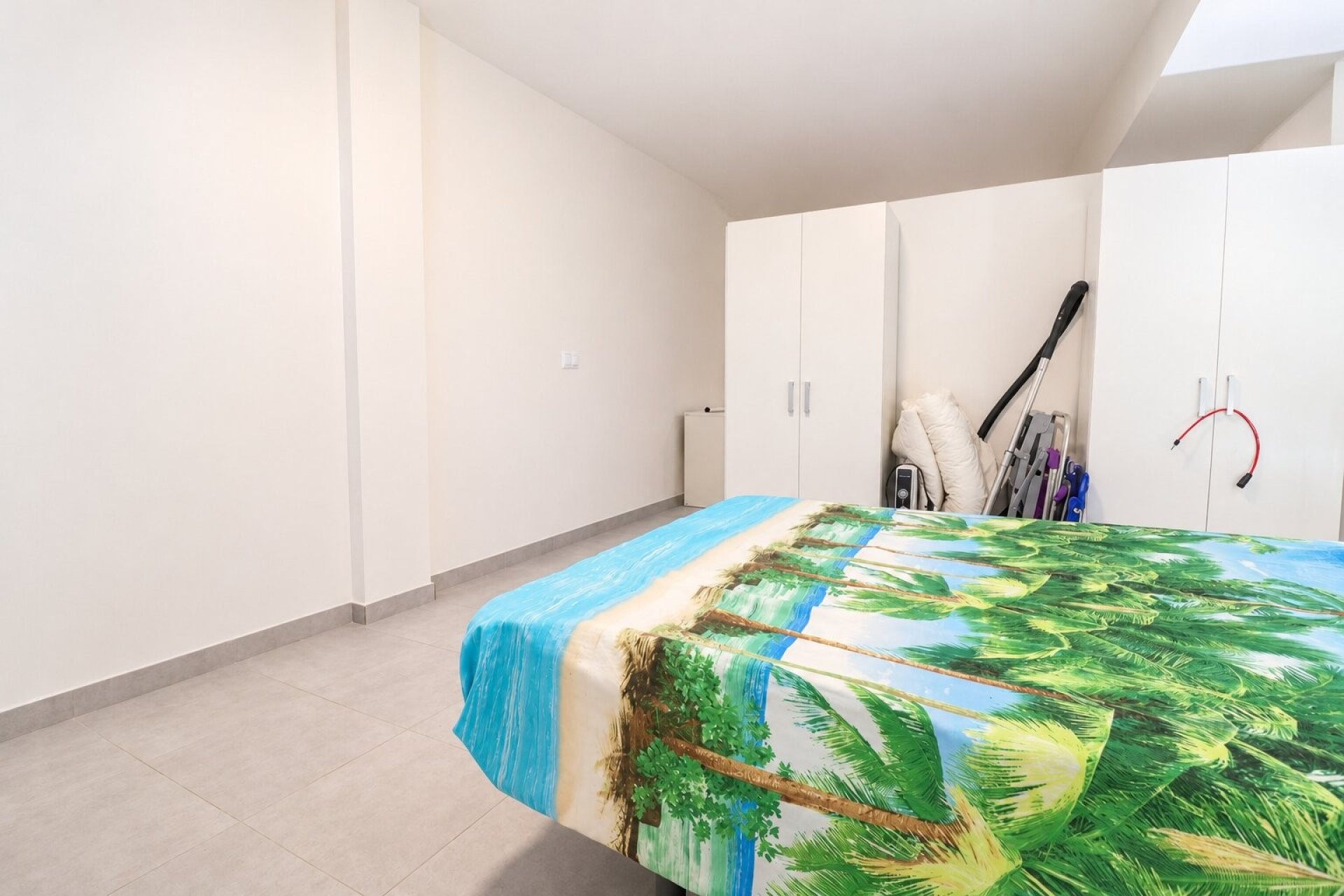 Resale - House - Benijofar