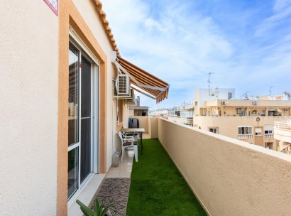Apartment · Resale - Torrevieja · Estacion de autobuses · Alicante · Spain
