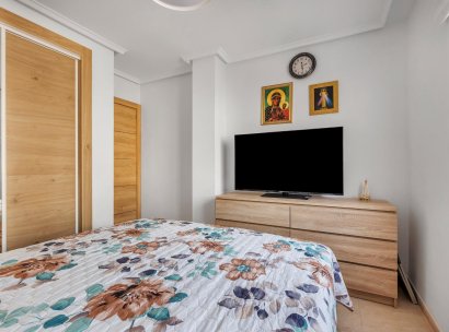 Apartment · Resale - Torrevieja · Estacion de autobuses · Alicante · Spain