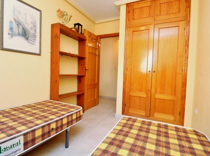 Appartement · Herverkoop - Orihuela Costa · Playa Flamenca · Alicante · Spanje