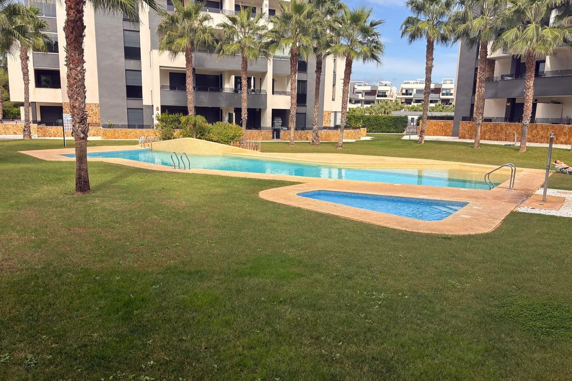 Resale - Apartment - Orihuela Costa