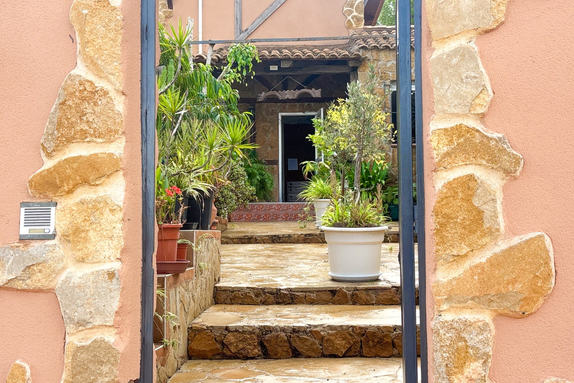 Resale - House - Jacarilla