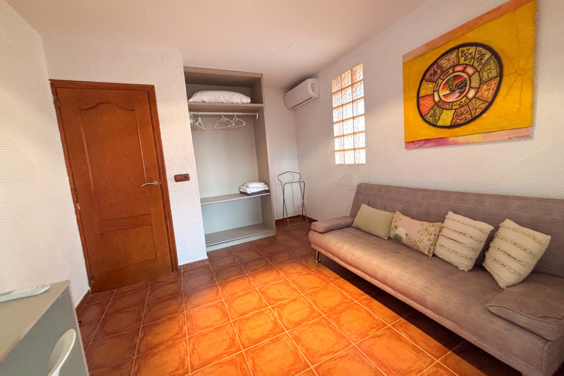 Resale - House - Jacarilla