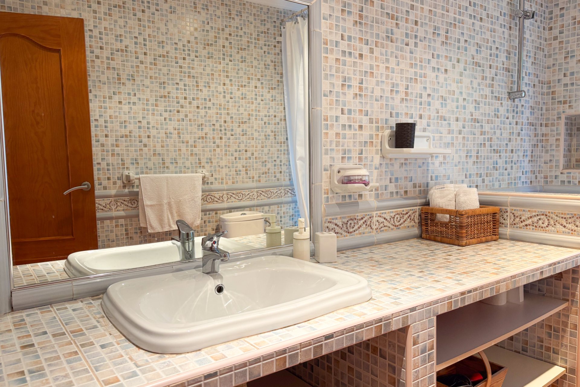 Resale - House - Jacarilla