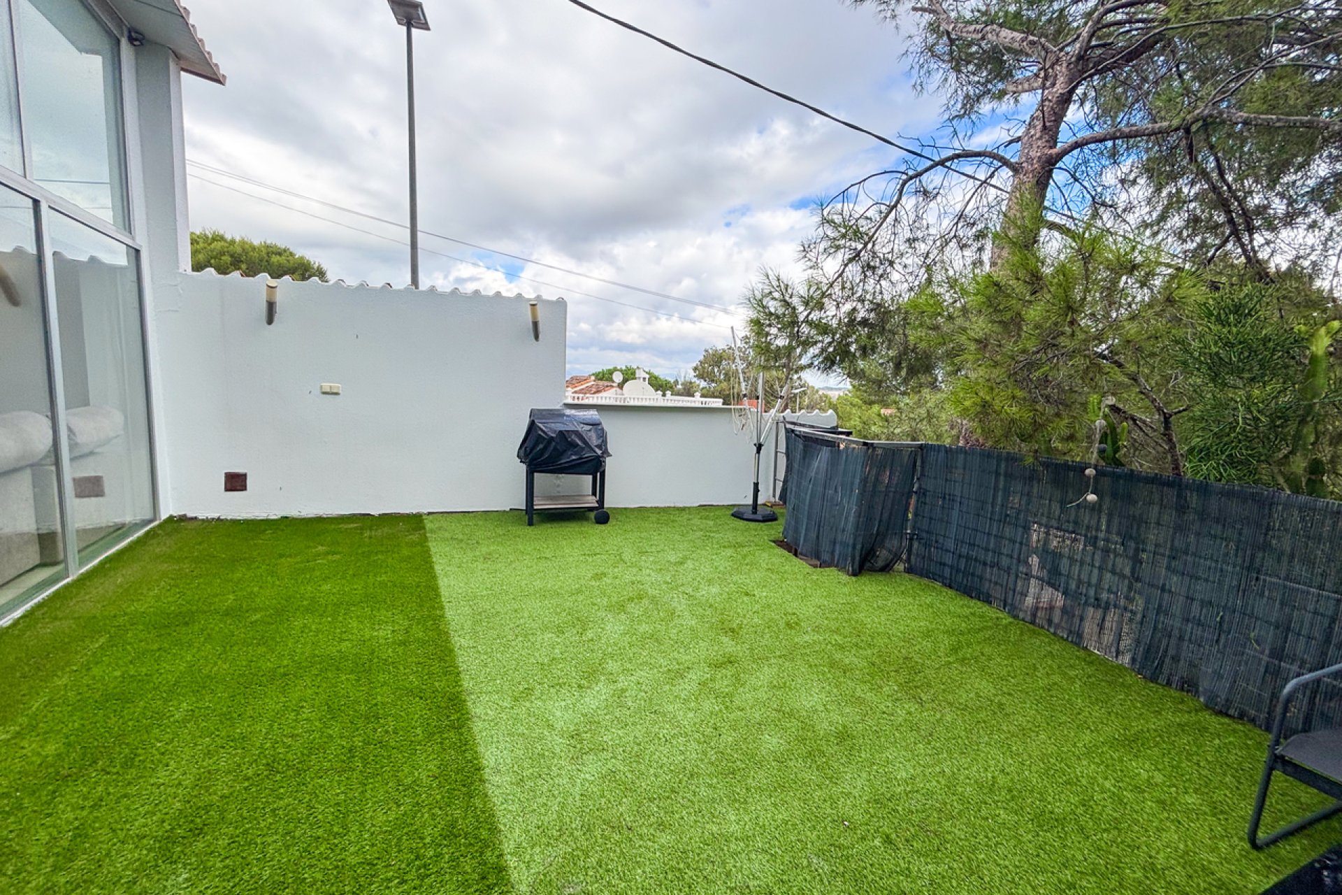 Resale - House - Jacarilla