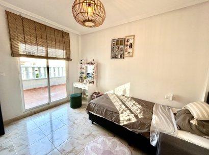 Haus · Wiederverkauf - Orihuela Costa · Villamartín · Alicante · Spanien