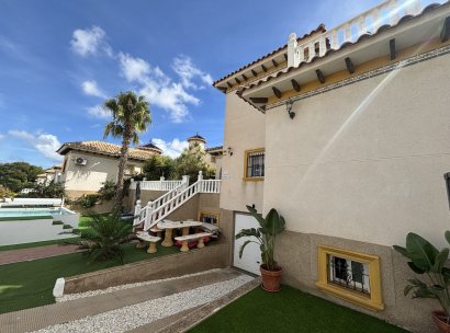Haus · Wiederverkauf - Orihuela Costa · Villamartín · Alicante · Spanien