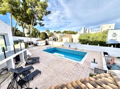 House · Resale - Orihuela Costa · Villamartín · Alicante · Spain