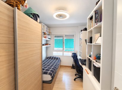 Apartment · Resale - Torrevieja · Alicante · Spain