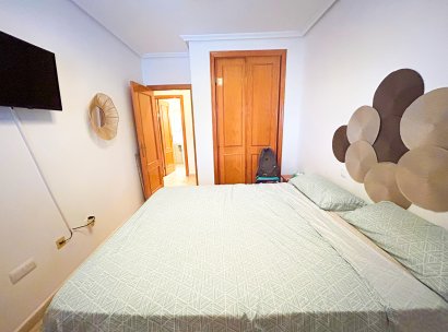 Apartment · Resale - Mil Palmeras · Alicante · Spain
