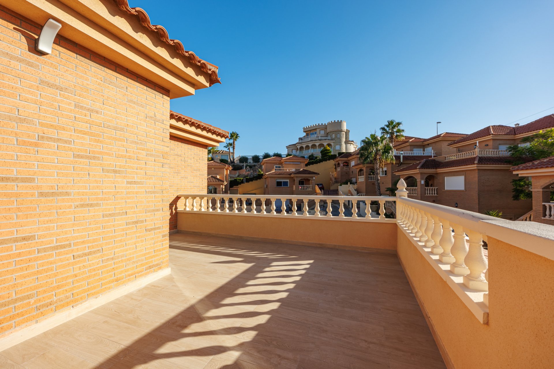 Resale - House - Cuidad Quesada