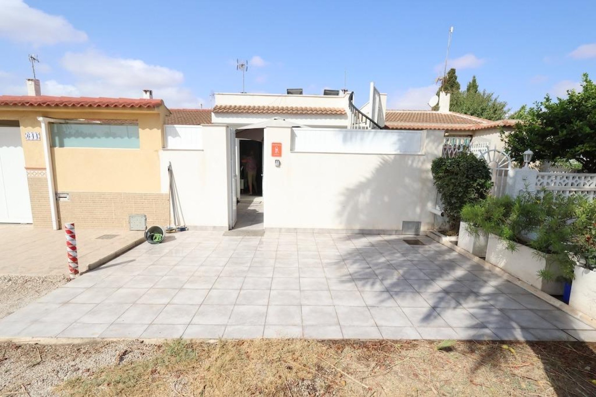 Resale - House - Torrevieja