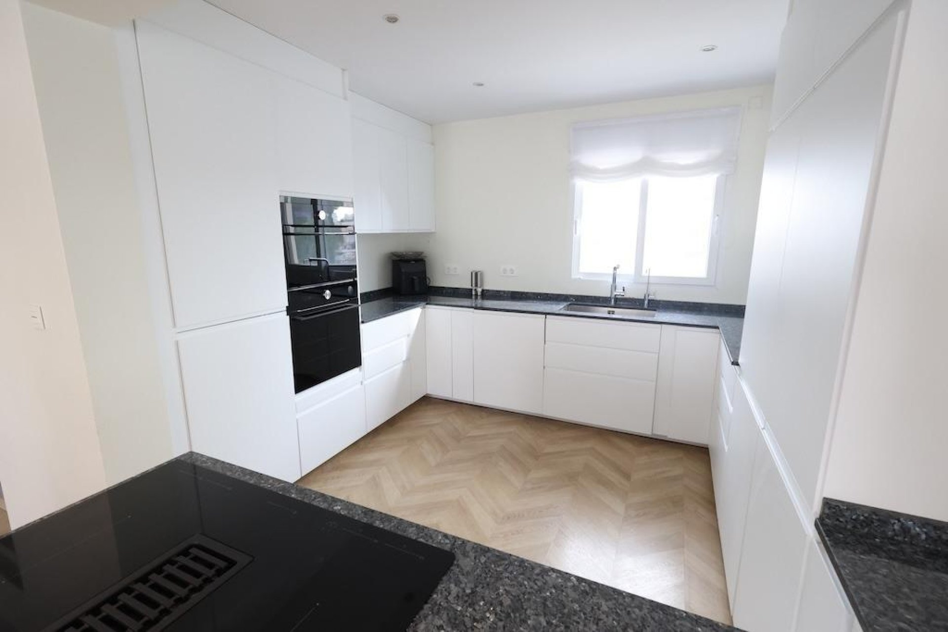 Resale - House - Torrevieja