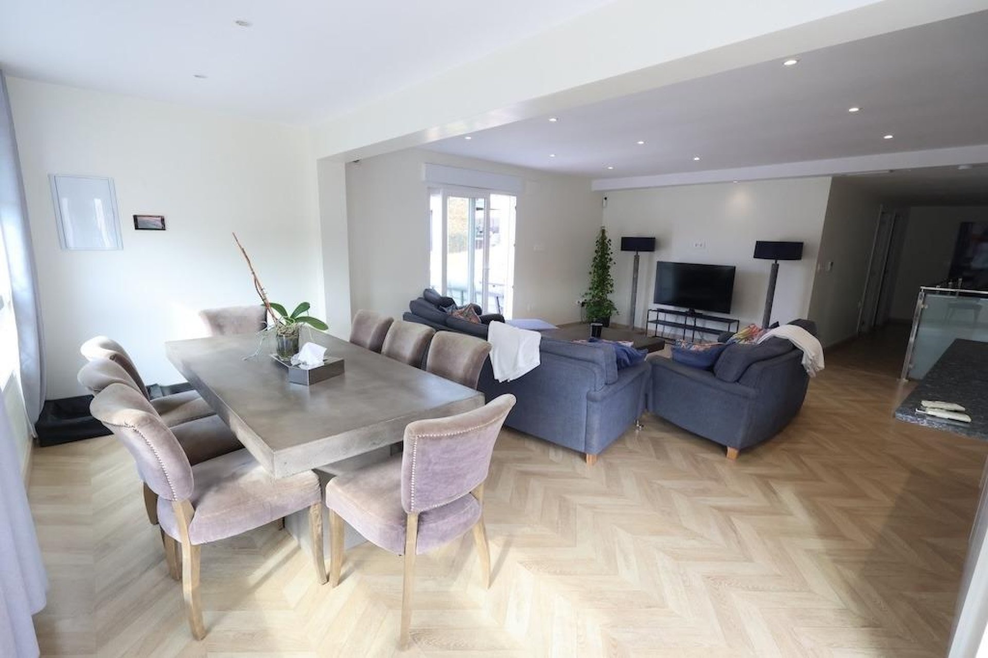 Resale - House - Torrevieja