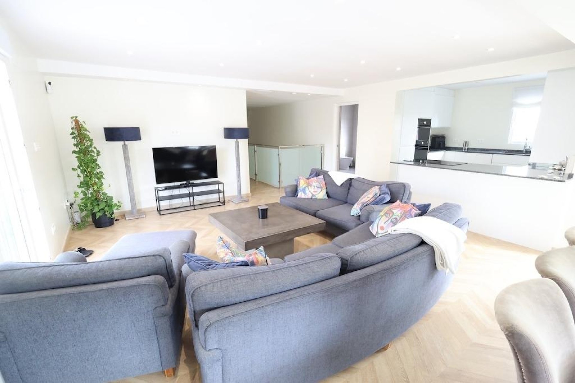 Resale - House - Torrevieja