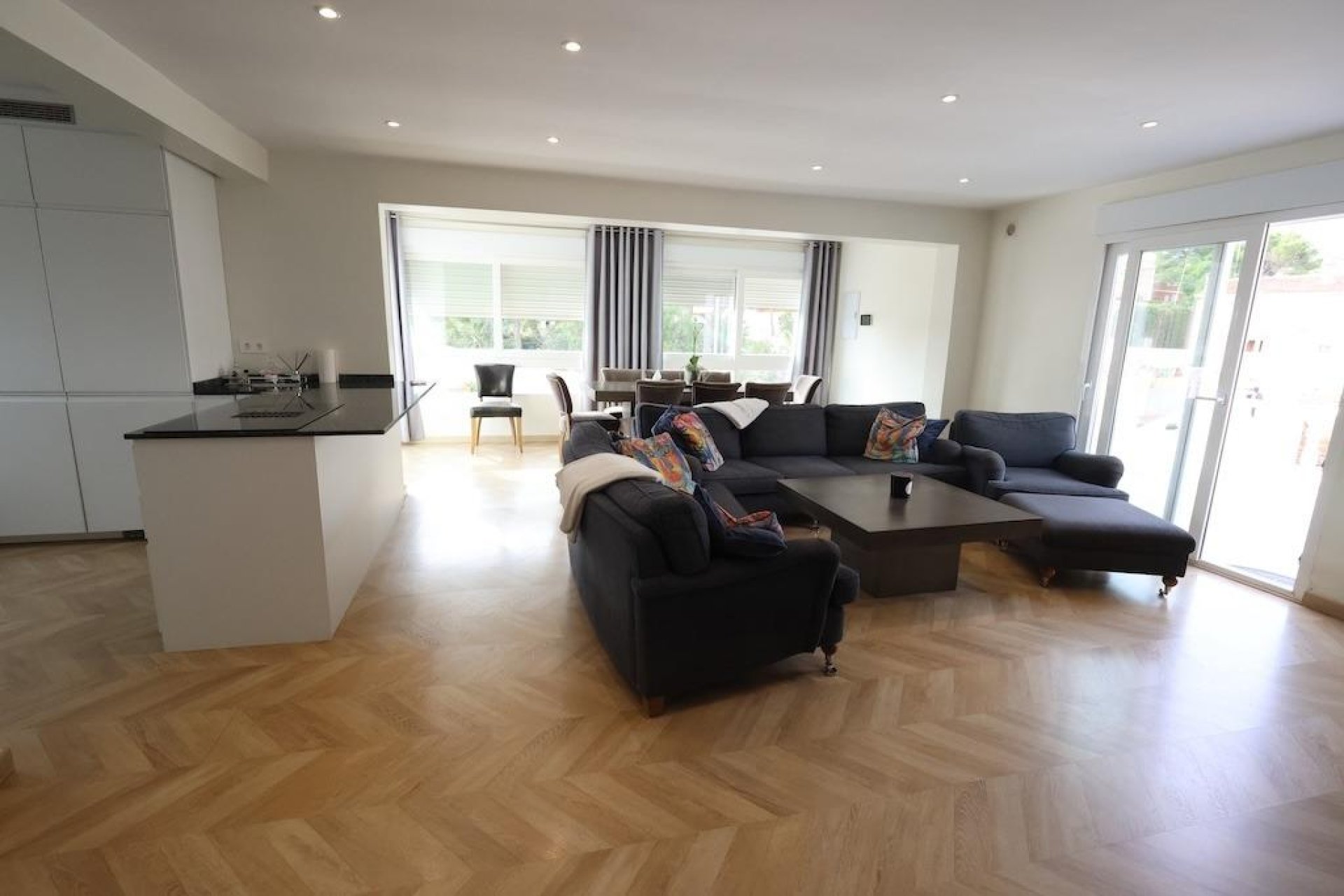Resale - House - Torrevieja