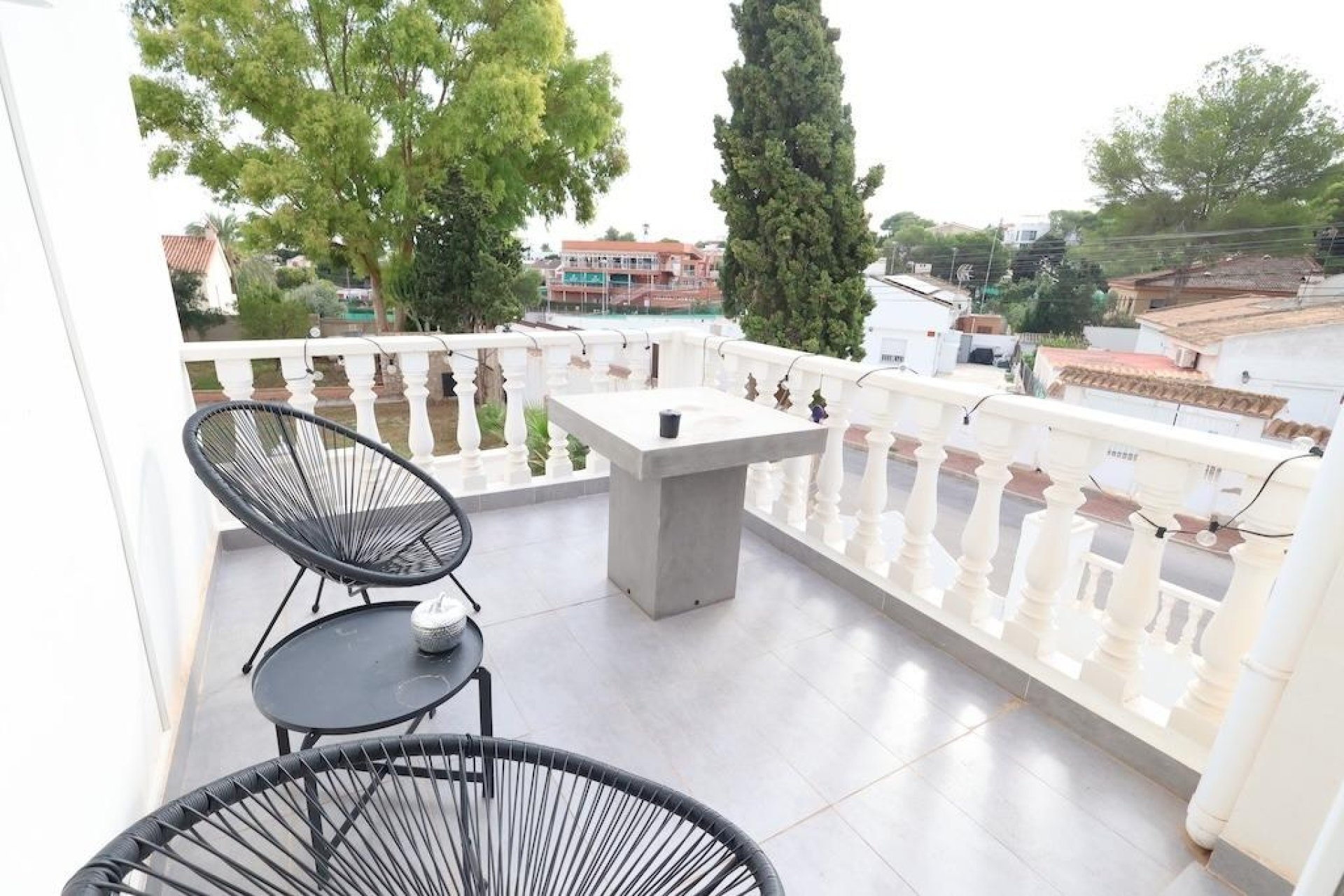 Resale - House - Torrevieja