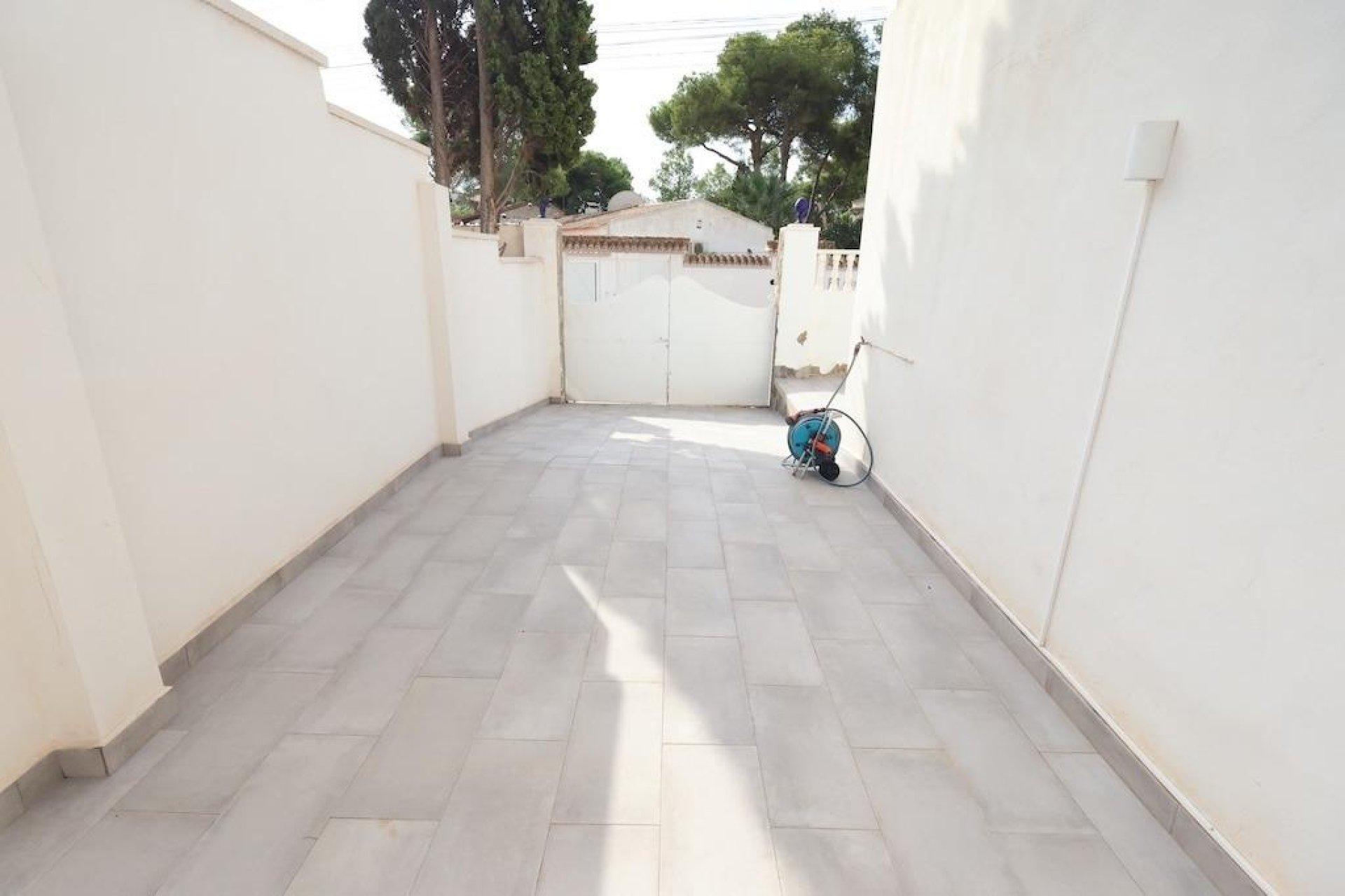 Resale - House - Torrevieja