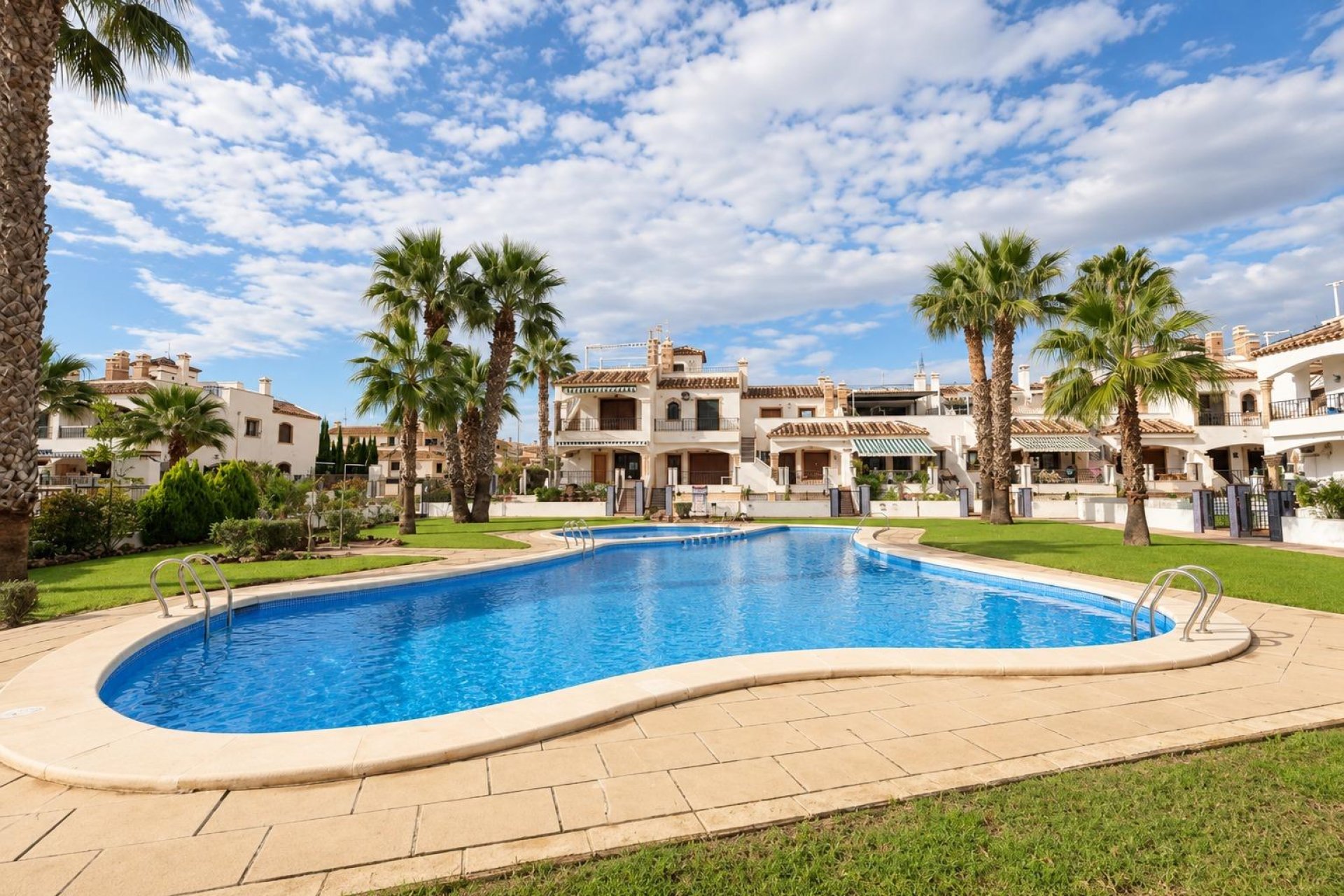 Resale - Apartment - Orihuela Costa