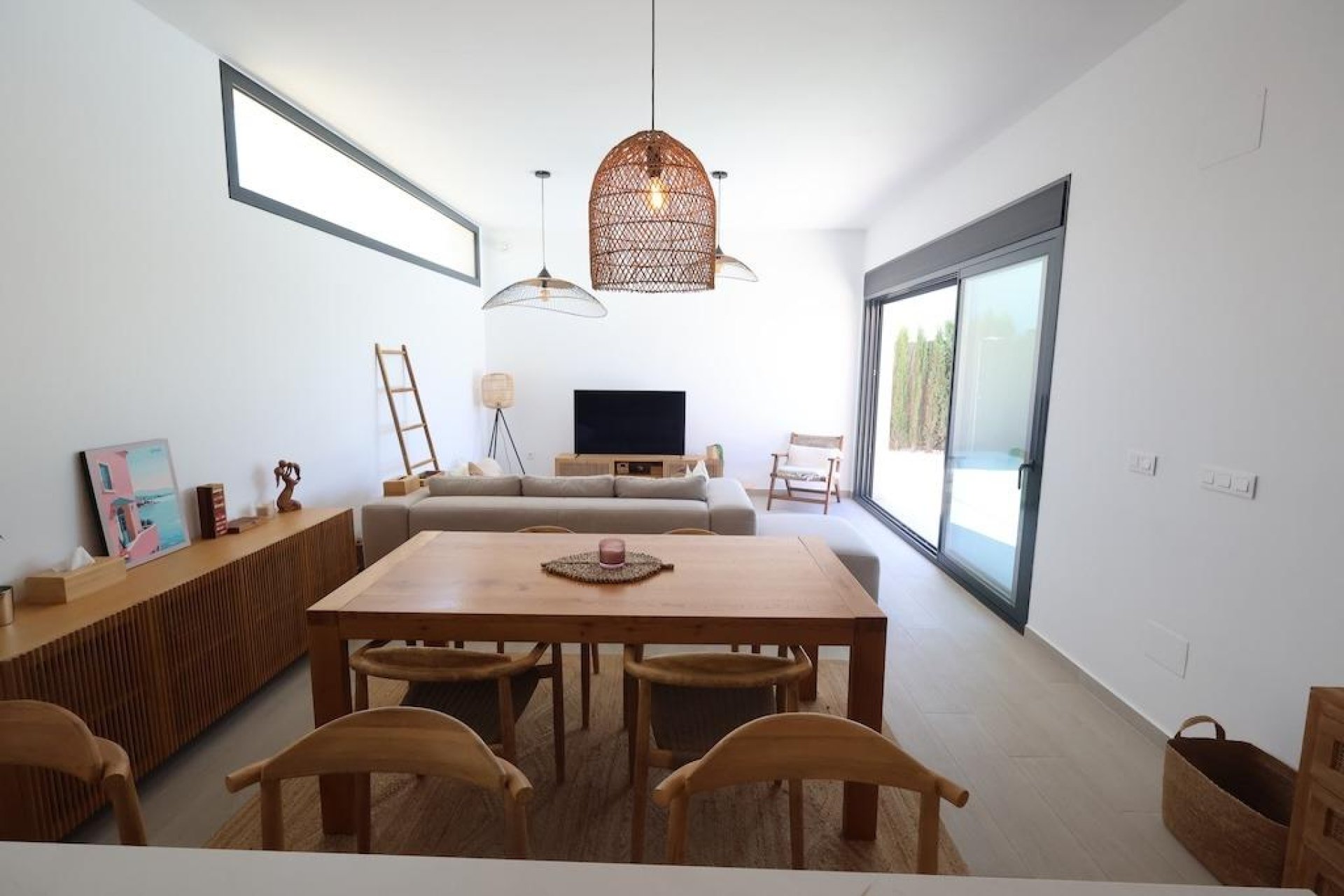 Resale - House - Algorfa